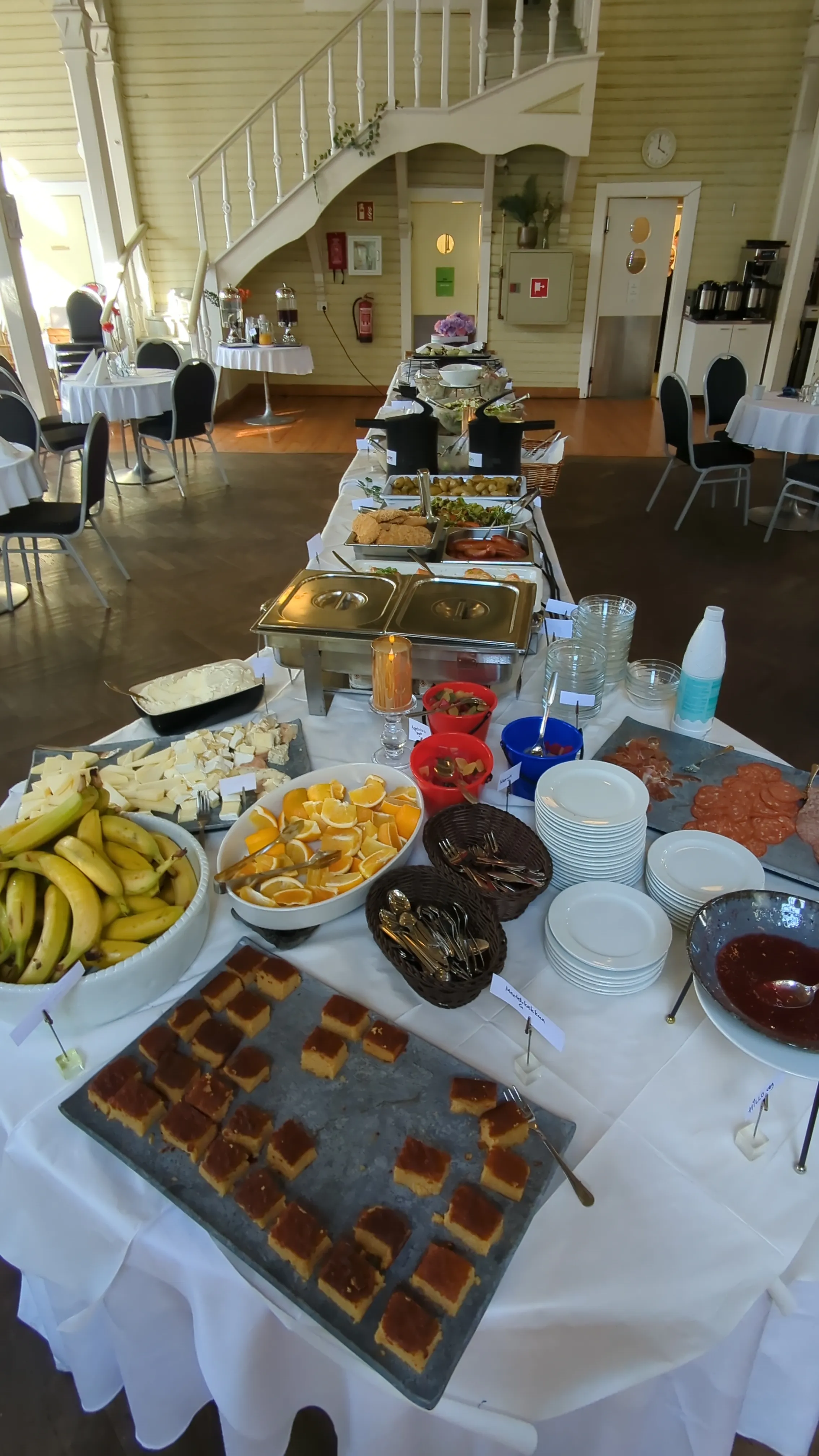 Seisova pöytä Ravintola Viikinsaaressa