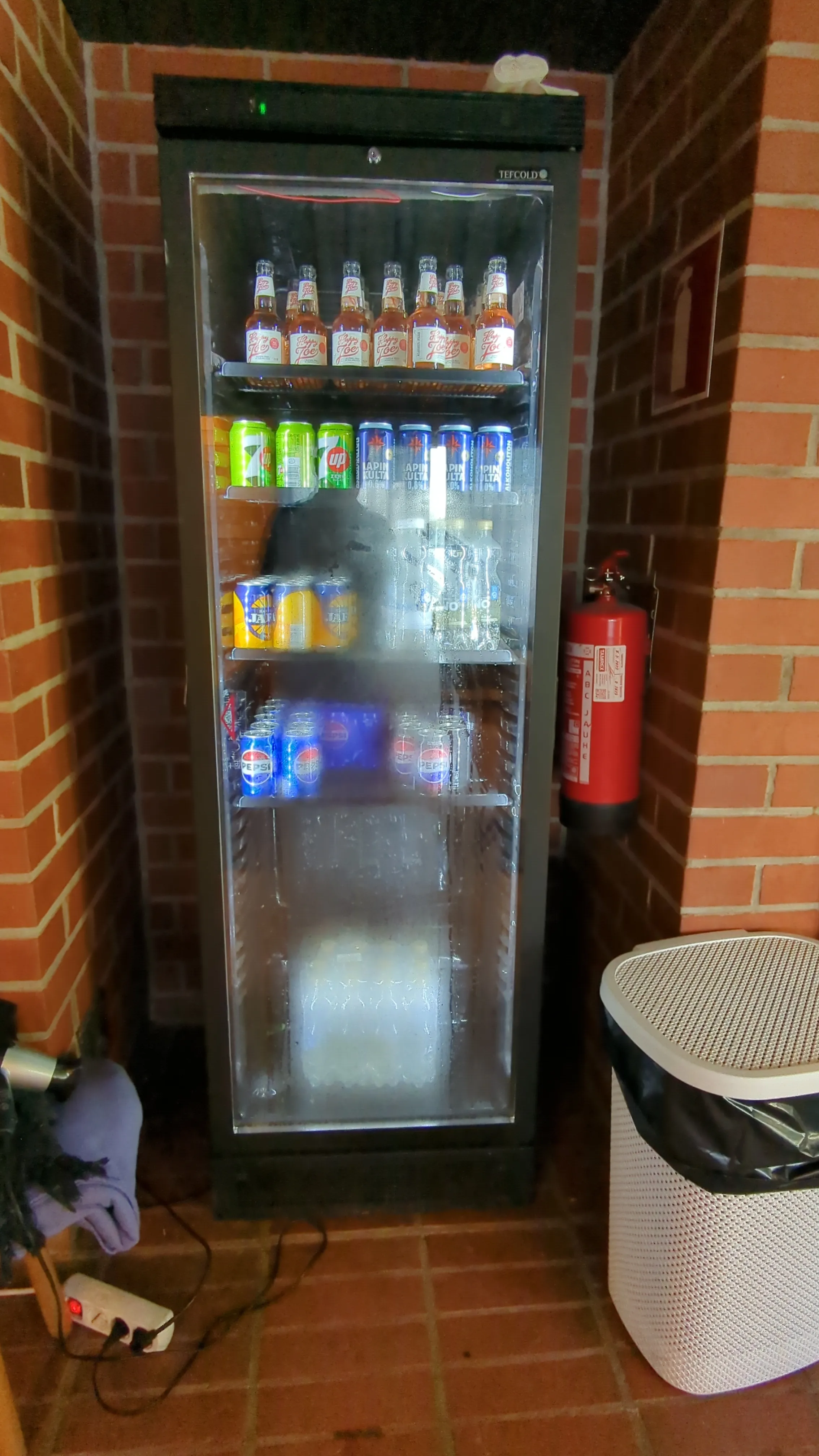 Saunomista, uintia ja virvokkeita